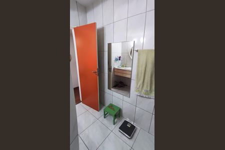 Casa de condomínio à venda com 347m², 4 quartos e 4 vagasBanheiro 