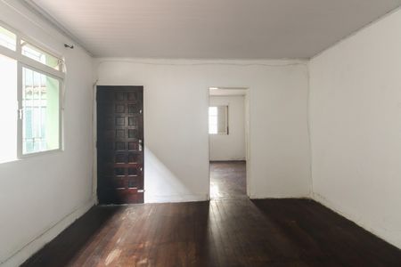 Sala  de casa à venda com 2 quartos, 184m² em Chácara Califórnia, São Paulo
