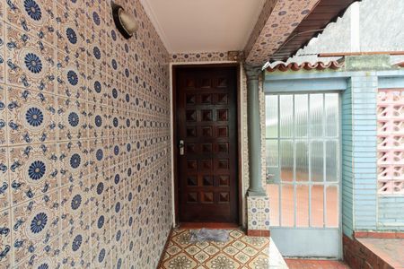 Casa à venda com 184m², 2 quartos e 2 vagas Casa à venda com 184m², 2 quartos e 2 vagasEntrada