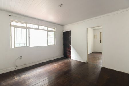 Casa à venda com 2 quartos, 184m² em Chácara Califórnia, São Paulo