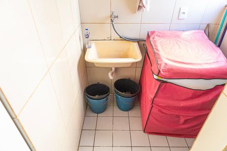 Apartamento à venda com 48m², 2 quartos e 1 vagaarea de serviço