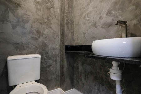 Apartamento à venda com 65m², 2 quartos e 2 vagasLavabo