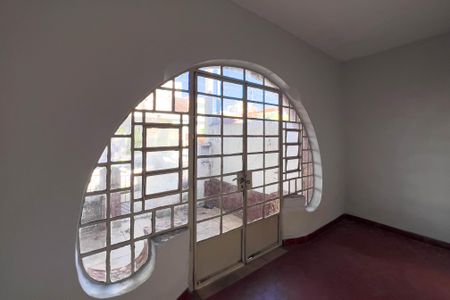 Casa à venda com 223m², 5 quartos e 2 vagasVaranda