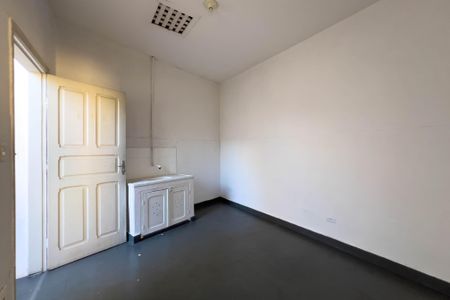 Casa à venda com 223m², 5 quartos e 2 vagasEdícula