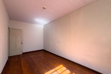 Casa à venda com 223m², 5 quartos e 2 vagasQuarto 3