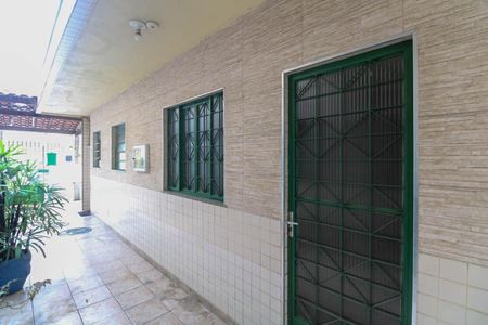 Casa para alugar com 40m², 1 quarto e sem vaga Casa para alugar com 40m², 1 quarto e sem vagaFachada