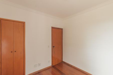Apartamento à venda com 174m², 4 quartos e 2 vagasSuite