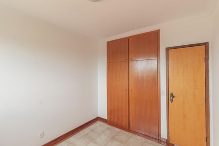 Apartamento à venda com 174m², 4 quartos e 2 vagasQuarto 3