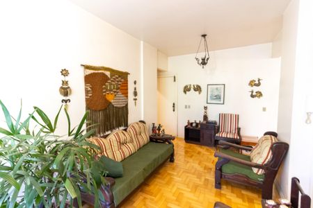 Apartamento à venda com 102m², 2 quartos e 1 vagaSala