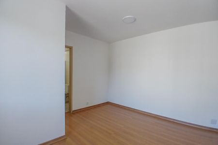 Apartamento para alugar com 65m², 1 quarto e sem vagaSala