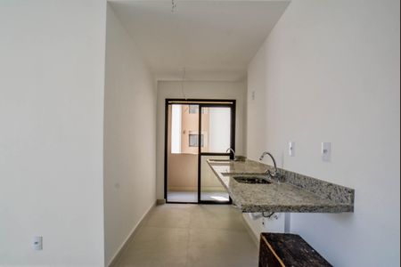 Apartamento à venda com 56m², 2 quartos e 1 vaga Apartamento à venda com 56m², 2 quartos e 1 vagaCozinha e Área de Serviço