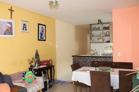 Sala de casa de condomínio para alugar com 2 quartos, 85m² em Centreville, Cotia