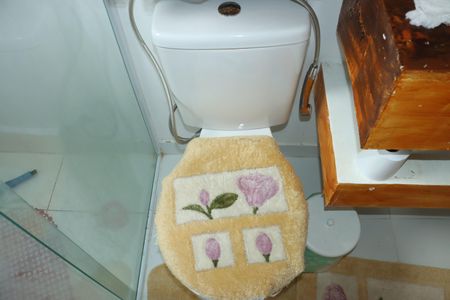 Casa de condomínio para alugar com 85m², 2 quartos e 2 vagasBanheiro Social