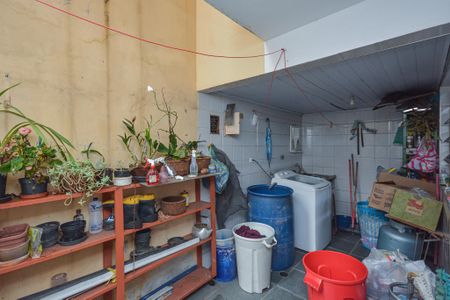 Casa à venda com 158m², 3 quartos e 2 vagasÁrea de Serviço