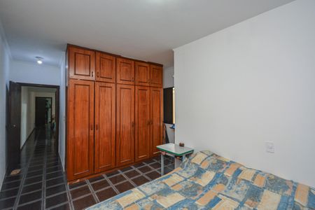 Casa à venda com 158m², 3 quartos e 2 vagasSuite