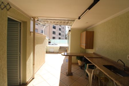 Casa de condomínio à venda com 199m², 3 quartos e 4 vagasÁrea de Lazer