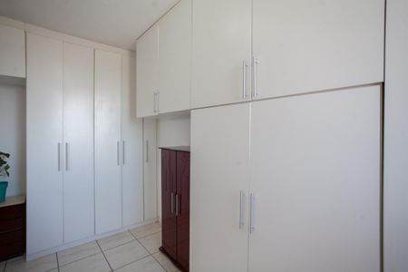 Quarto 1 de apartamento para alugar com 2 quartos, 72m² em São Tomaz, Belo Horizonte