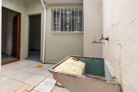 Casa para alugar com 54m², 2 quartos e sem vaga Casa para alugar com 54m², 2 quartos e sem vagaÁrea de Serviço