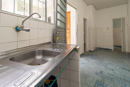 Casa para alugar com 54m², 2 quartos e sem vaga Casa para alugar com 54m², 2 quartos e sem vagaCozinha