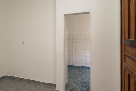 Casa para alugar com 54m², 2 quartos e sem vaga Casa para alugar com 54m², 2 quartos e sem vagaSala