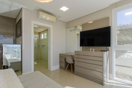 Casa de condomínio para alugar com 448m², 5 quartos e 8 vagas Casa de condomínio para alugar com 448m², 5 quartos e 8 vagasSuíte 3