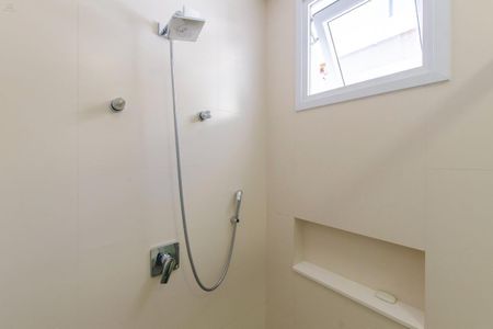 Casa de condomínio para alugar com 448m², 5 quartos e 8 vagas Casa de condomínio para alugar com 448m², 5 quartos e 8 vagasBanheiro Social