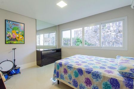 Casa de condomínio para alugar com 448m², 5 quartos e 8 vagas Casa de condomínio para alugar com 448m², 5 quartos e 8 vagasSuíte 4