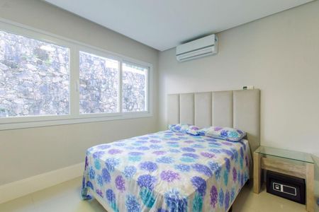 Casa de condomínio para alugar com 448m², 5 quartos e 8 vagas Casa de condomínio para alugar com 448m², 5 quartos e 8 vagasSuíte 4