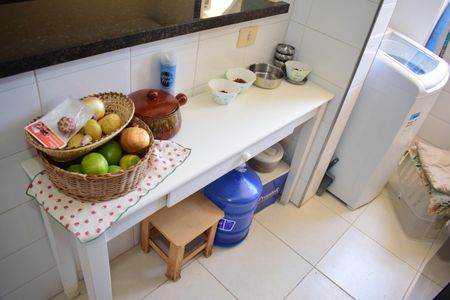 Apartamento para alugar com 87m², 2 quartos e 2 vagasCozinha