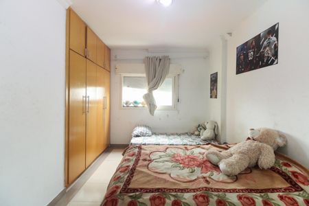 Apartamento à venda com 88m², 2 quartos e 3 vagas Apartamento à venda com 88m², 2 quartos e 3 vagasQuarto