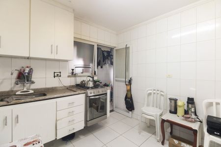 Apartamento à venda com 88m², 2 quartos e 3 vagas Apartamento à venda com 88m², 2 quartos e 3 vagasCozinha