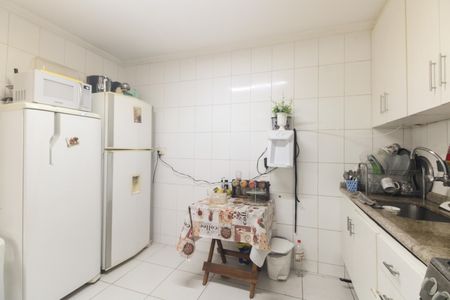 Apartamento à venda com 88m², 2 quartos e 3 vagas Apartamento à venda com 88m², 2 quartos e 3 vagasCozinha