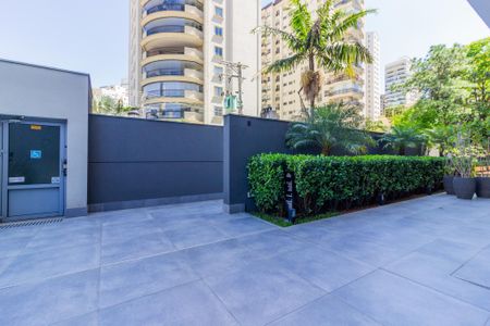 Apartamento para alugar com 98m², 2 quartos e 3 vagas Apartamento para alugar com 98m², 2 quartos e 3 vagasÁrea comum