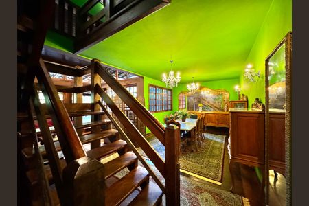 Casa à venda com 850m², 5 quartos e 7 vagasSala