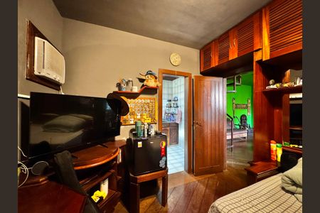 Casa à venda com 850m², 5 quartos e 7 vagasSuíte 1