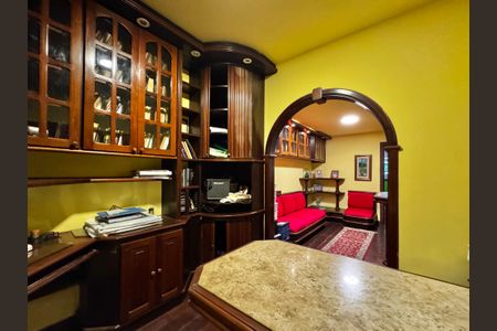 Casa à venda com 850m², 5 quartos e 7 vagasQuarto 3 - Escritório