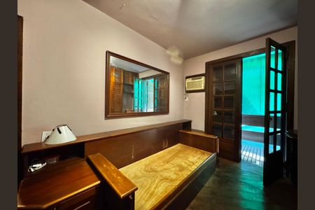 Casa à venda com 850m², 5 quartos e 7 vagasQuarto 1