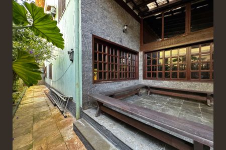 Casa à venda com 850m², 5 quartos e 7 vagasÁrea externa