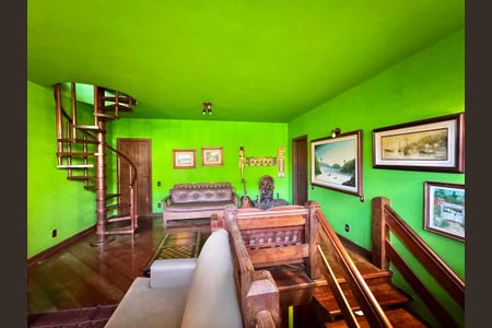 Casa à venda com 850m², 5 quartos e 7 vagasSala 2 (Segundo Andar)