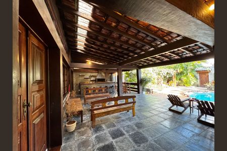 Casa à venda com 850m², 5 quartos e 7 vagasÁrea externa