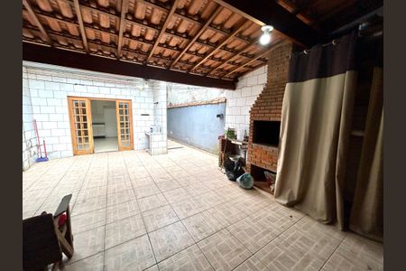 Casa à venda com 186m², 3 quartos e 2 vagasQuinta - Churrasqueira- Área de Serviço 