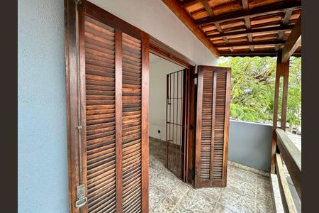 Casa à venda com 186m², 3 quartos e 2 vagasVaranda do Quarto 3