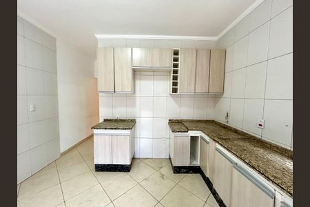 Casa à venda com 186m², 3 quartos e 2 vagasCozinha