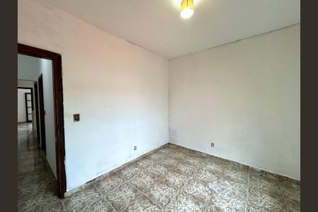Casa à venda com 186m², 3 quartos e 2 vagasQuarto 1
