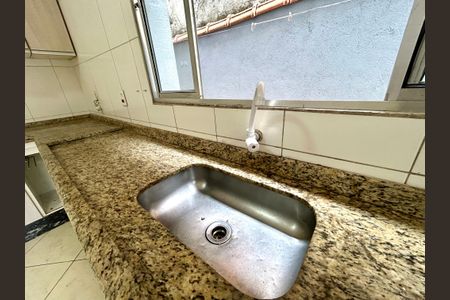 Casa à venda com 186m², 3 quartos e 2 vagasCozinha