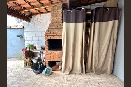 Casa à venda com 186m², 3 quartos e 2 vagasQuinta - Churrasqueira- Área de Serviço 