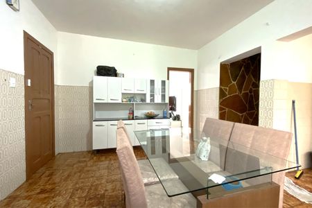 Casa à venda com 360m², 4 quartos e 2 vagasSala de Jantar