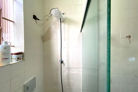 Casa à venda com 360m², 4 quartos e 2 vagasBanheiro