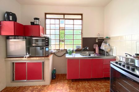 Casa à venda com 360m², 4 quartos e 2 vagasCozinha