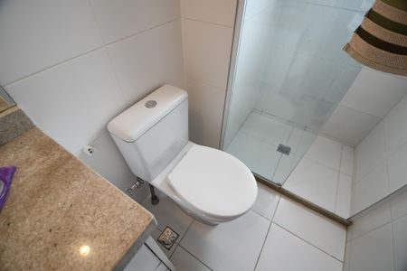 Apartamento à venda com 82m², 2 quartos e 2 vagasBanheiro 1 - Suíte